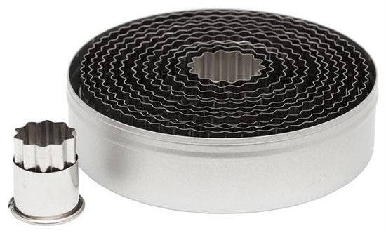 12 Piece Fluted Round Cutter Set
